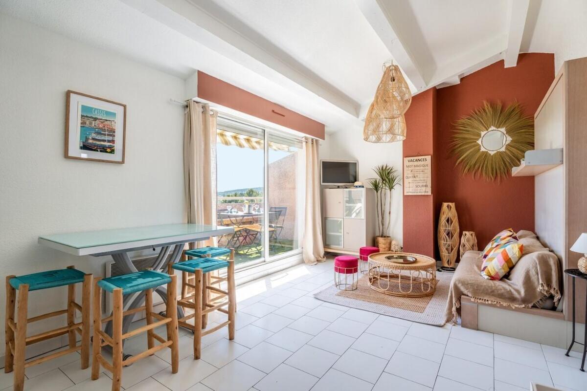 Le Neptune Cassis Exterior foto